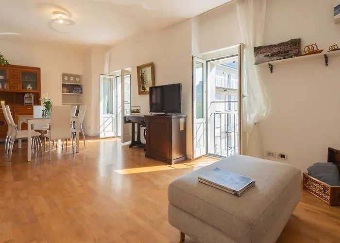 Linda By Rent Apartmán