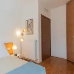 Linda By Rent