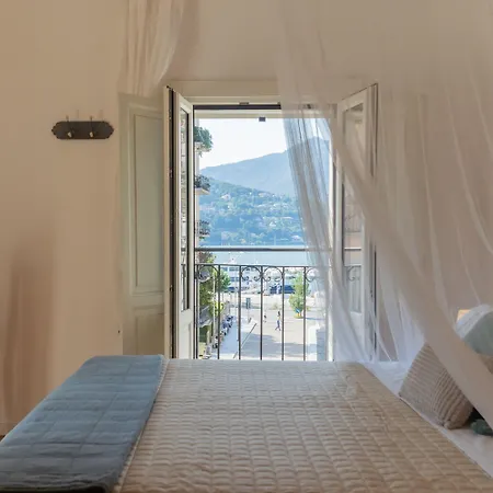 Linda By Rent Apartment Como