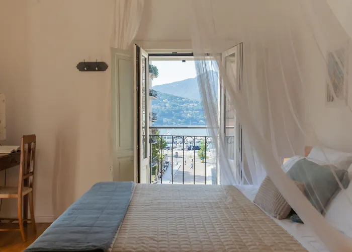 Linda By Rent Apartamento Como